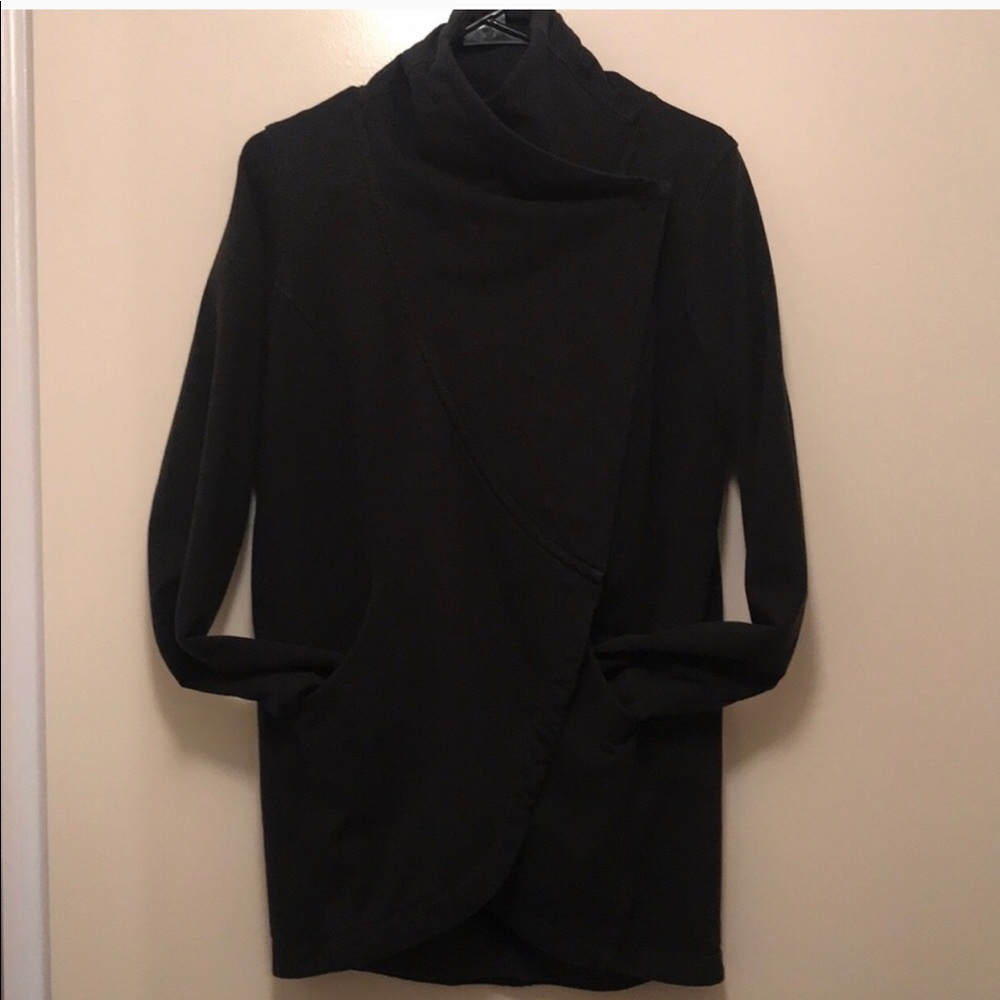 Lululemon That’s a wrap jacket